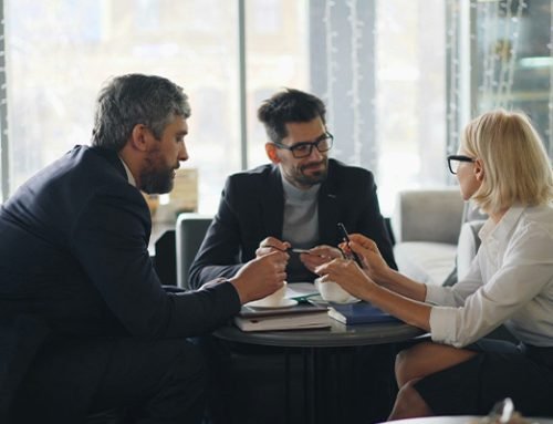What does a pharmacy consultant do?